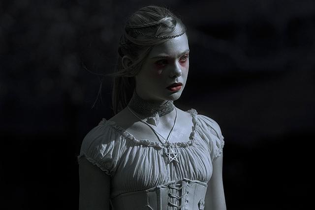 エル・ファニングがコッポラ監督最新作「ヴァージニア」を語る