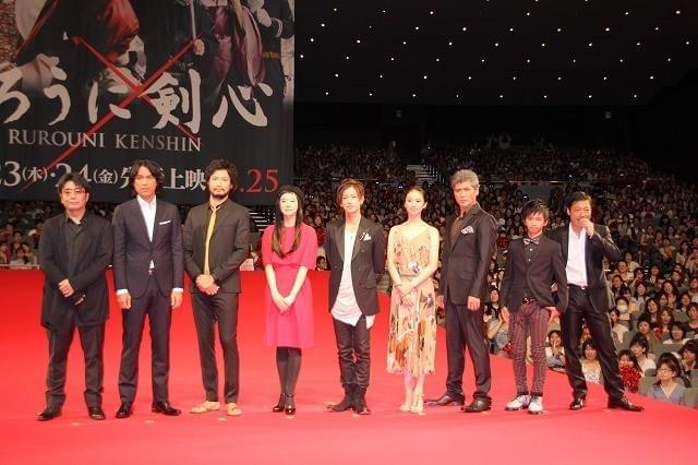 佐藤健、フェンシング銀メダリスト太田雄貴の剣に興奮