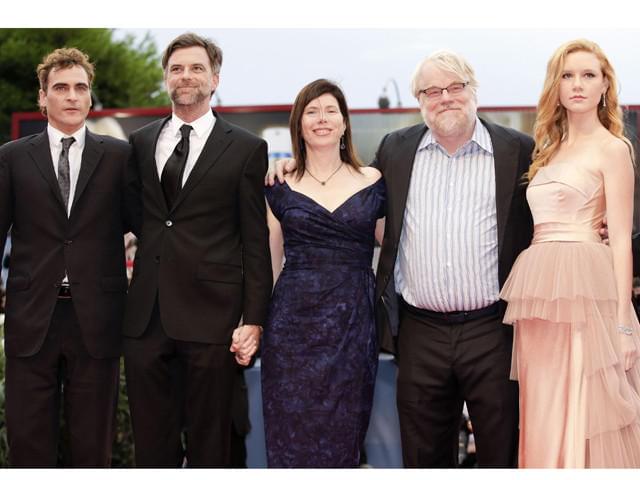 ベネチア映画祭に登場したホアキン・フェニックス、 ポール・トーマス・アンダーソン監督、ジョアン・セラー、 フィリップ・シーモア・ホフマン、マディセン・ビーティ