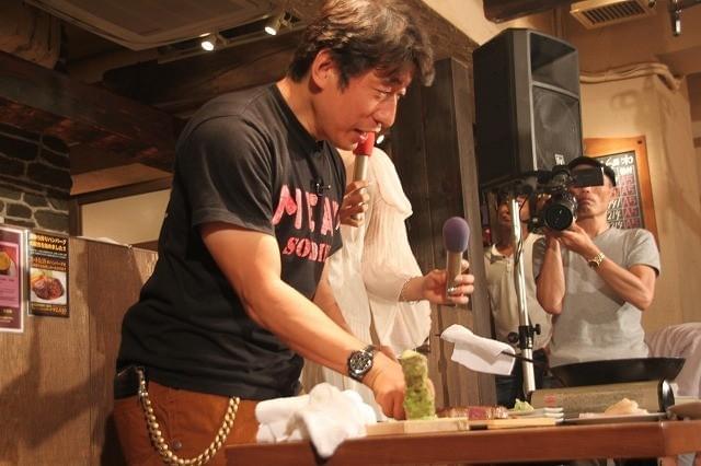 寺門ジモン、もこみちをライバル視 ファン30人に松阪牛振る舞う