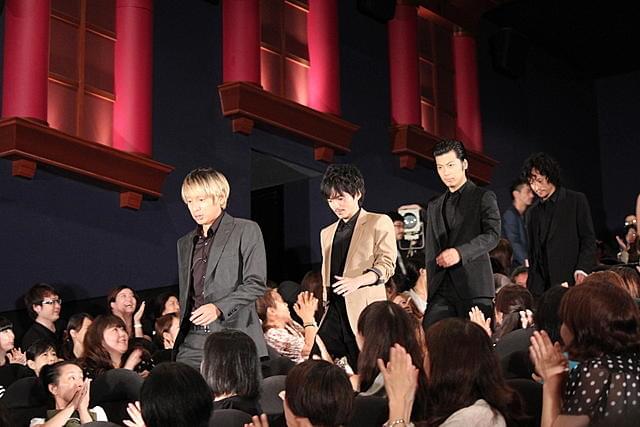 チュート徳井、熱愛を否定 主演作「莫逆家族」公開に感激