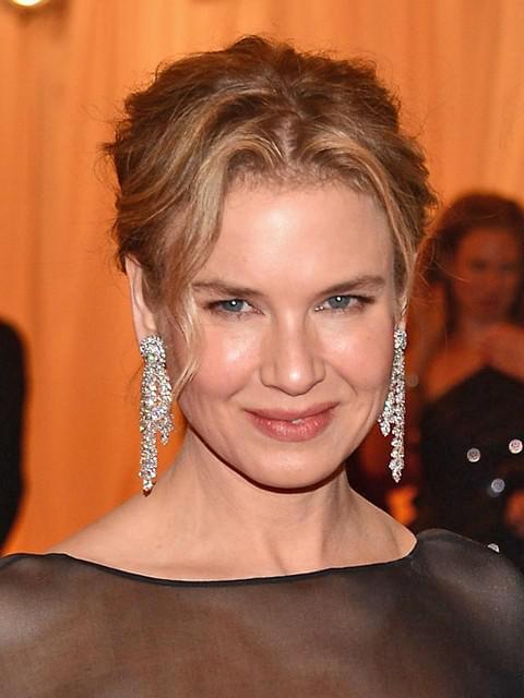 レニー・ゼルウィガー、コメディ映画で監督デビュー