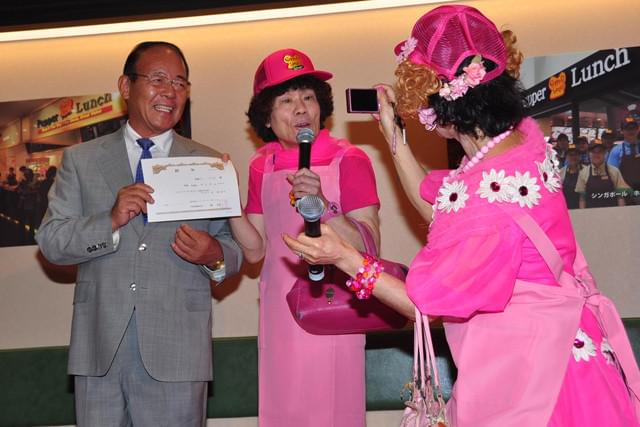 林家ペー＆パー子夫妻、ペッパーランチに3日間勤務決定