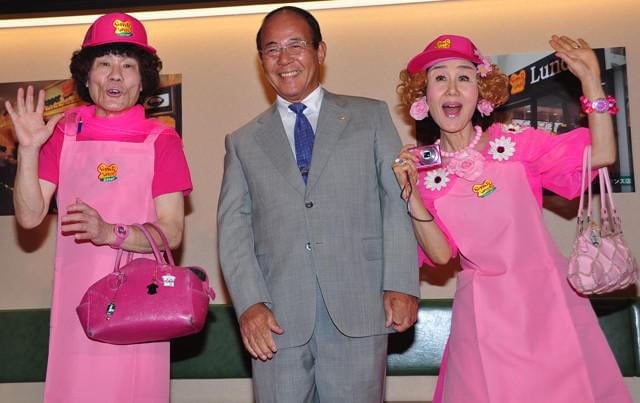 林家ペー＆パー子夫妻、ペッパーランチに3日間勤務決定