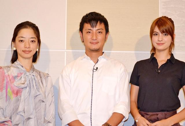 新トークドラマ番組に出演する3人