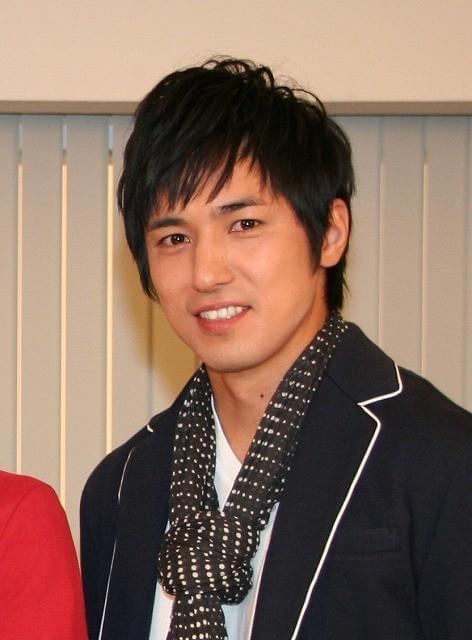 三上博史、NHK新ドラマで中年刑事に 栗山千明はアイドル役で歌って踊る