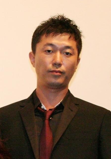 新井浩文、主演作の舞台挨拶をツイッターで告知し満席に