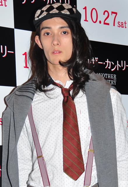 ネガティブモデル栗原類「スギちゃんよりも早く消える」