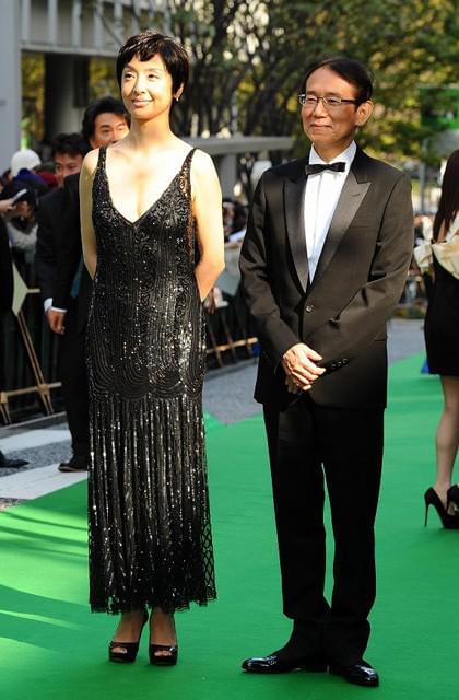 第25回東京国際映画祭開幕 グリーンカーペット上パフォーマンスに観客熱狂