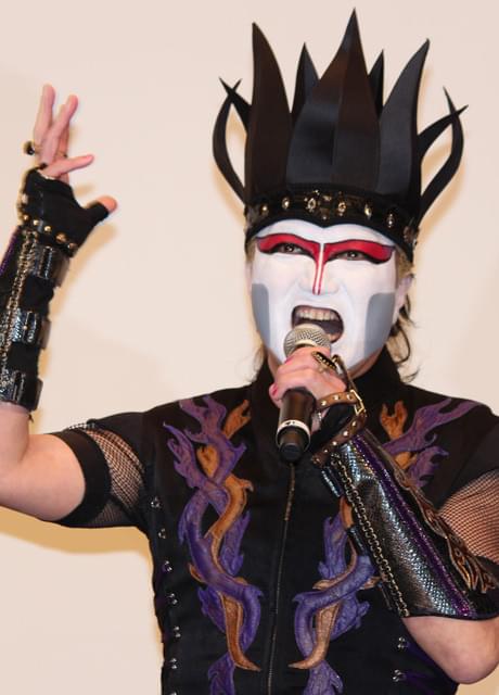 デーモン閣下、ライダーバイクに苦言!?「ナンバー外せないの？」