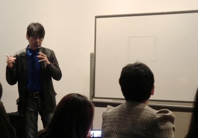 「ペドロ・コスタ&ルイ・シャフェス」展で諏訪敦彦監督がトーク