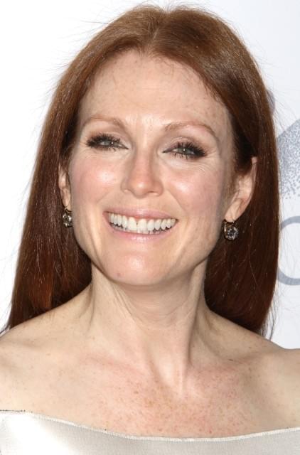 ジュリアン・ムーアがカムバック