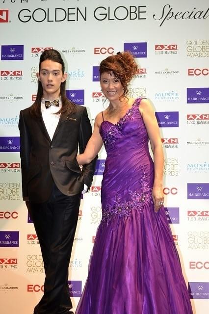 栗原類、LiLiCoにファーストキス迫られるも「母親と同い年だから」と断固拒否