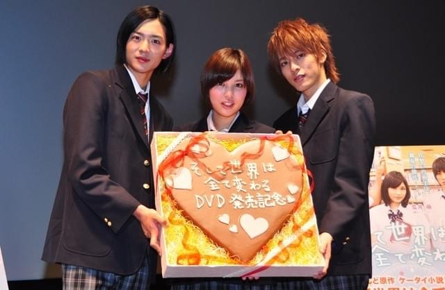 竜星涼＆荒井萌、大事なキスシーン前日に一緒に焼肉！