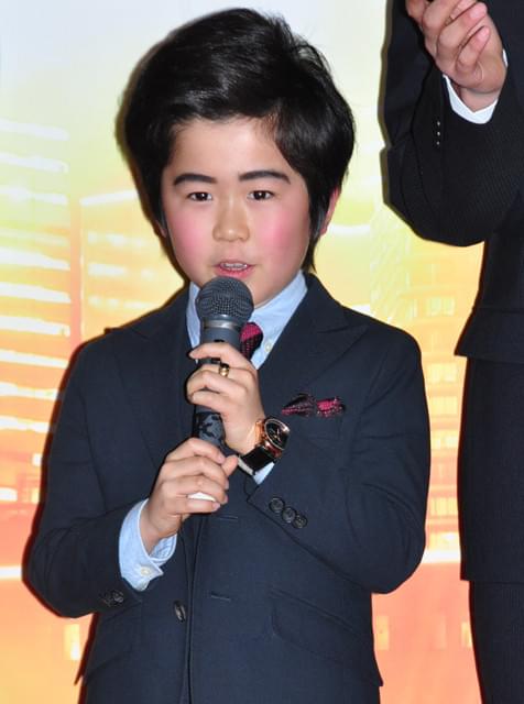 福くん、スーツで登場「デカ長の男らしさと優しさ見て」とアピール