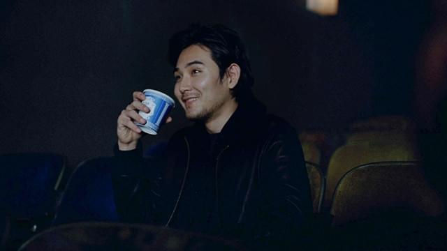 ロバート・デ・ニーロ＆松田龍平「dビデオ」CMで初共演！