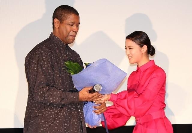 D・ワシントン＆ゼメキス監督、ハリウッドへ意欲の武井咲にアドバイス