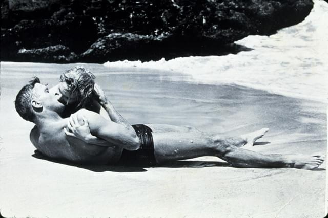 英誌選出「映画史に残るキスシーン50」