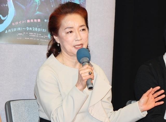 “朝ドラヒロイン”能年玲奈、小泉今日子から太鼓判「コメディエンヌの才能発揮」