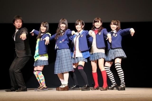 NMB48島田玲奈、記者に初挑戦 メンバー相手にレポーター役も