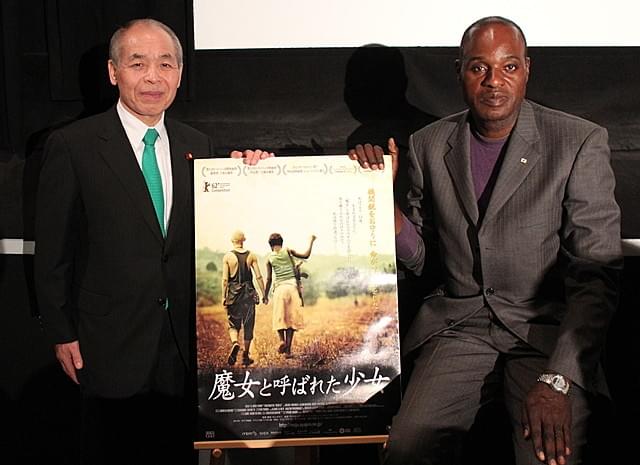 鈴木宗男「援助ではなく協力を」 ムルアカ氏とアフリカ支援のあり方訴える