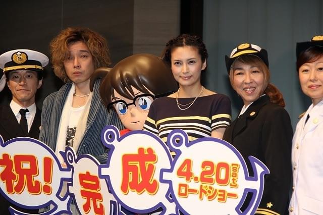 劇場版「コナン」参加の柴咲コウと斉藤和義がスパイになって潜入したい場所は?