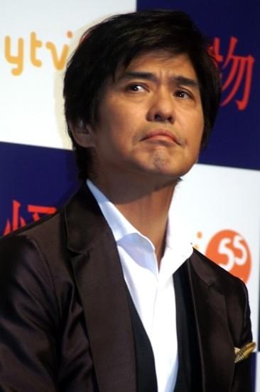 佐藤浩市が会見「オヤジの死に顔、三國の威厳があった」