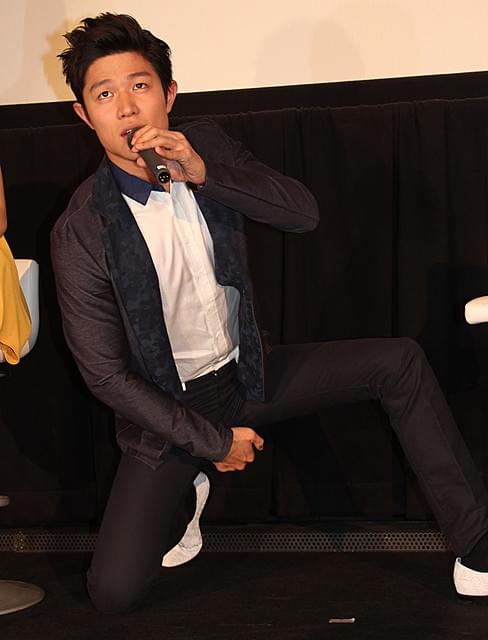 鈴木亮平「変態仮面」ヒットを肌で実感！GWには上映館が拡大