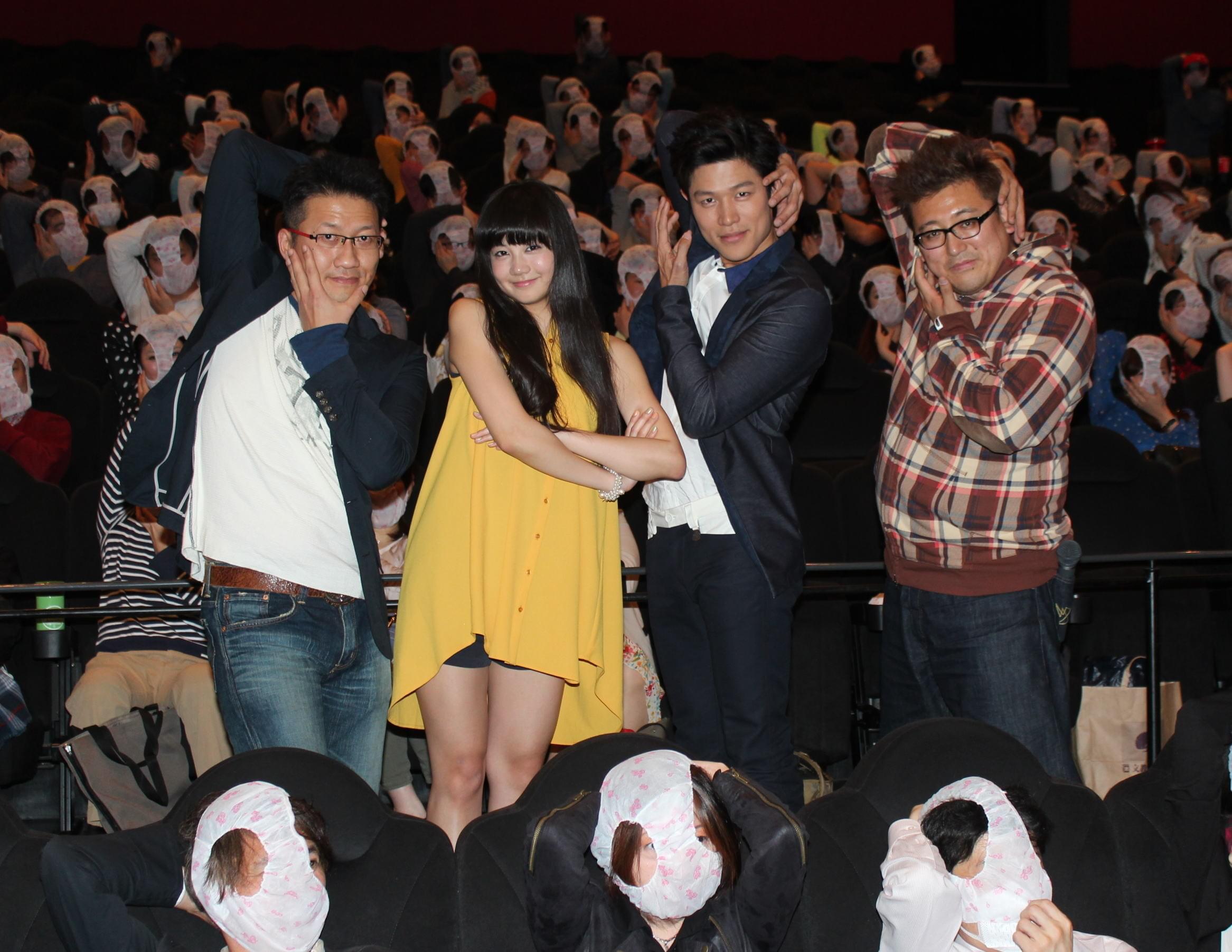 鈴木亮平「変態仮面」ヒットを肌で実感！GWには上映館が拡大