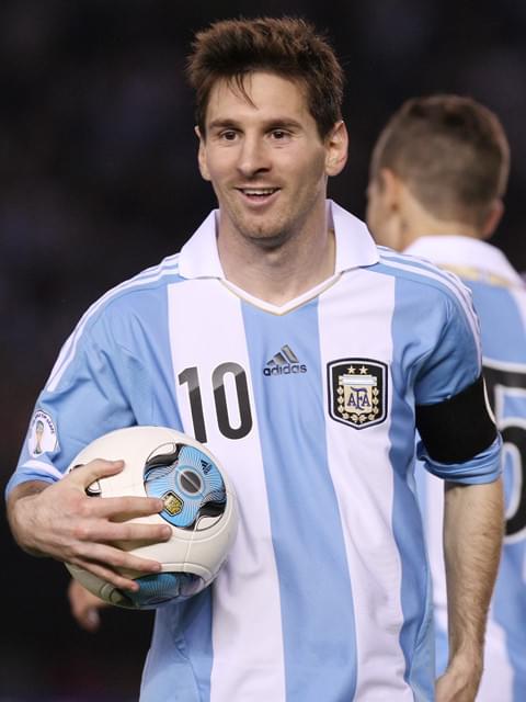 サッカー界のスーパースター、メッシの伝記映画製作へ