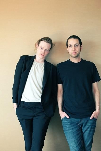 来日したケイレブ・ランドリー・ジョーンズと ブランドン・クローネンバーグ監督