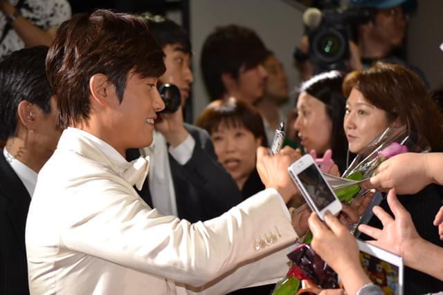 イ・ビョンホン、「G.I.ジョー2」ジャパンプレミアで菜々緒を称賛