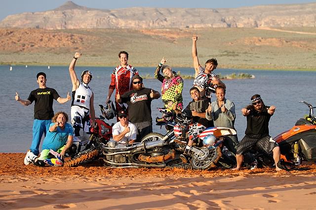 モトクロス選手追う人気リアリティ番組が3Dで劇場に！「ナイトロ・サーカス」公開