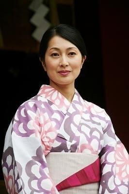 真木よう子ら艶やか浴衣姿で「さよなら渓谷」ヒット祈願