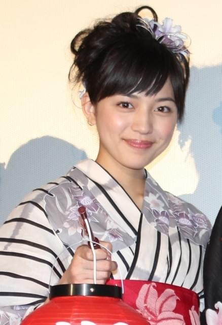 川口春奈、延滞金に“絶叫”？ 2月末からレンタルCD借りたまま……