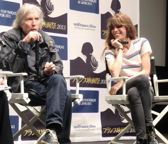 ジャック・ドワイヨン「女の子が父を愛するのは当たり前」 愛娘ルーの告白に笑顔