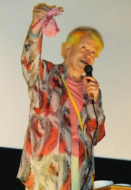 作家・志茂田景樹が子どもの心つかむコツ指南、「大人になりたくない」と本音も