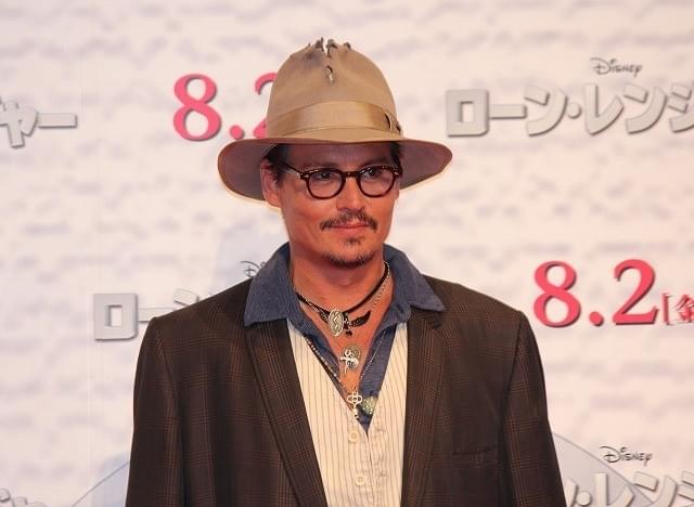 ジョニー・デップ、仕事の流儀は「楽しむこと」 新作「ローン・レンジャー」会見
