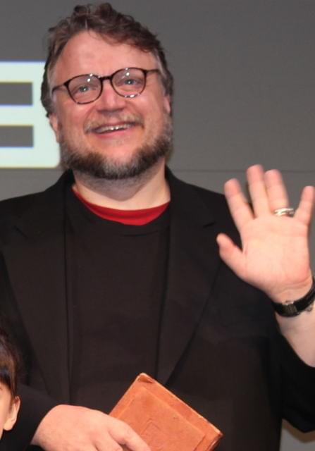 「パシフィック・リム」は日本へのラブレター！デル・トロ監督、来日会見で熱弁