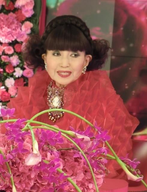 美輪明宏＆黒柳徹子がトーク 有働アナ「芸能界最強の存在感とインパクト」とPR