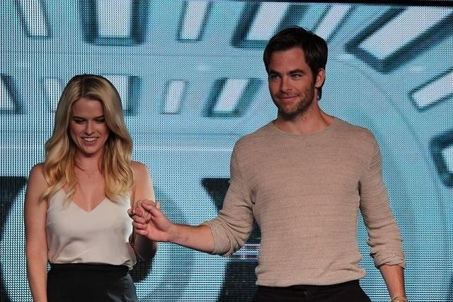 じぇじぇの次はJJ！「スター・トレック」新作引っさげ、エイブラムス監督が来日