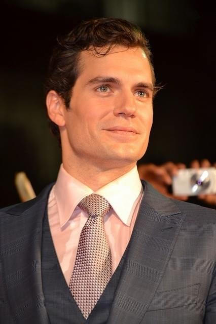 新星スーパーマン、ヘンリー・カビルの来日に六本木が熱狂！