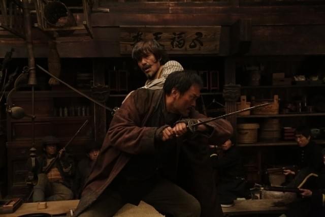 日本版「許されざる者」から渡辺謙＆佐藤浩市の壮絶な殺陣初公開