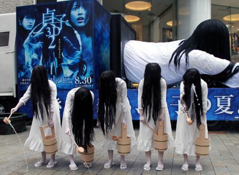 貞子、「貞子3D2」のため“連投”翌日も渋谷で握手会・キャンペーンに奔走