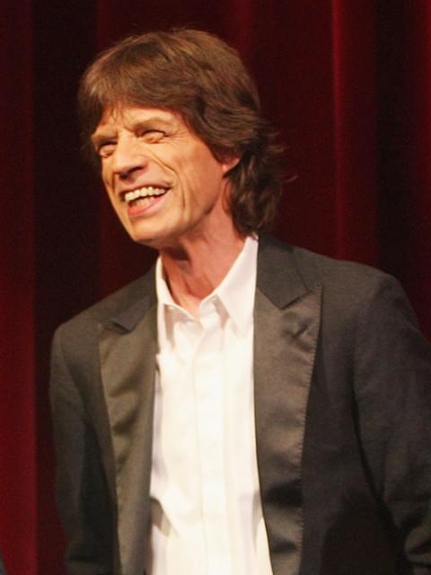 エルビス・プレスリー伝記映画の監督が決定 ミック・ジャガーがプロデュース