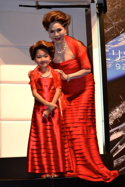 デビ夫人が「エリジウム」細胞再生ポッドで小林星蘭ちゃんに若返り!?