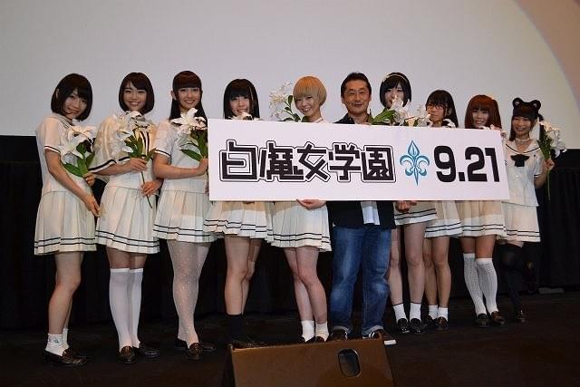 「でんぱ組.inc」の「白魔女学園」初日サプライズライブにファン歓喜！