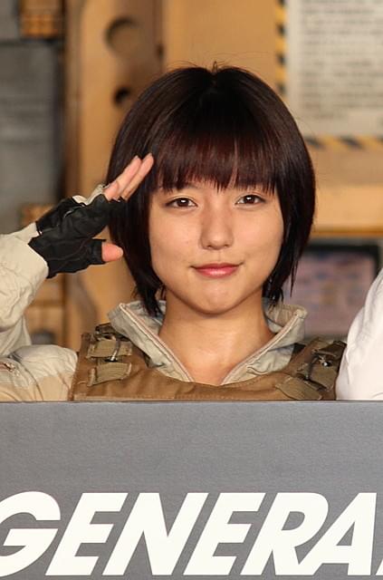 主演は真野恵里菜！15年長編公開の実写版「パトレイバー」総製作費は20億円