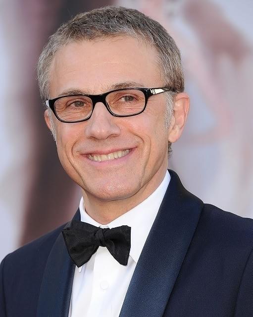 悪役となる軍人に扮する予定のワルツ