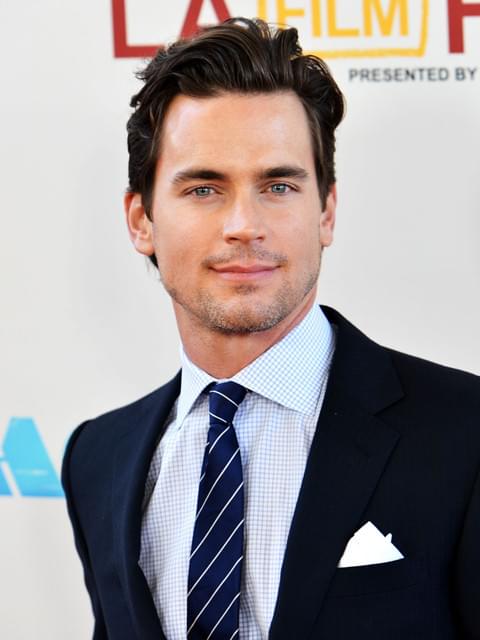 往年のハリウッドスターに扮するマット・ボーマー